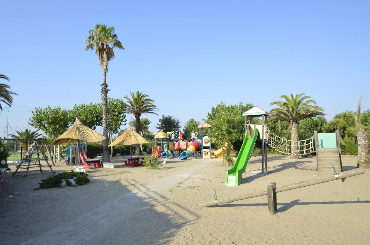 African Beach Hotel-Residence Manfredoine Extérieur photo