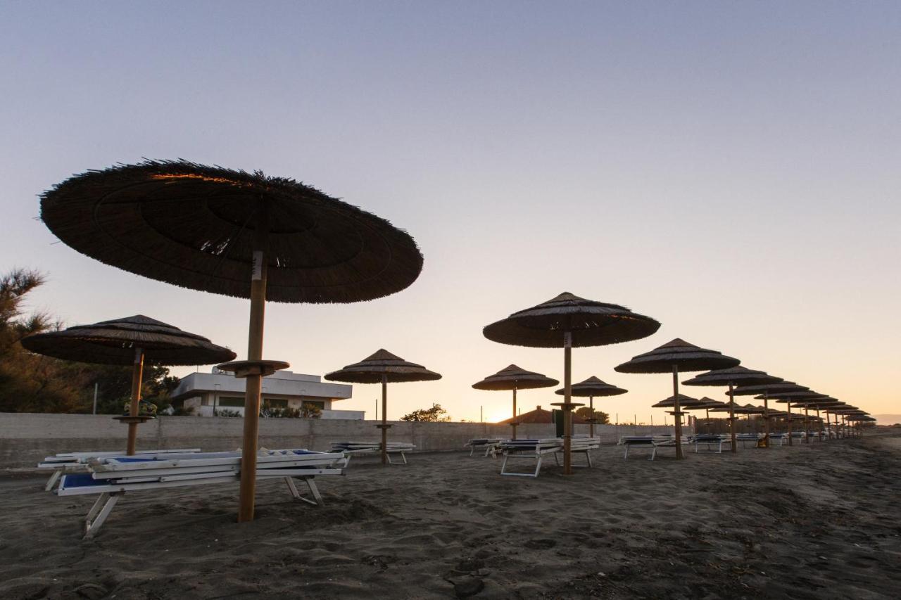 African Beach Hotel-Residence Manfredoine Extérieur photo