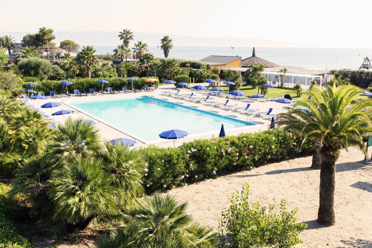 African Beach Hotel-Residence Manfredoine Extérieur photo
