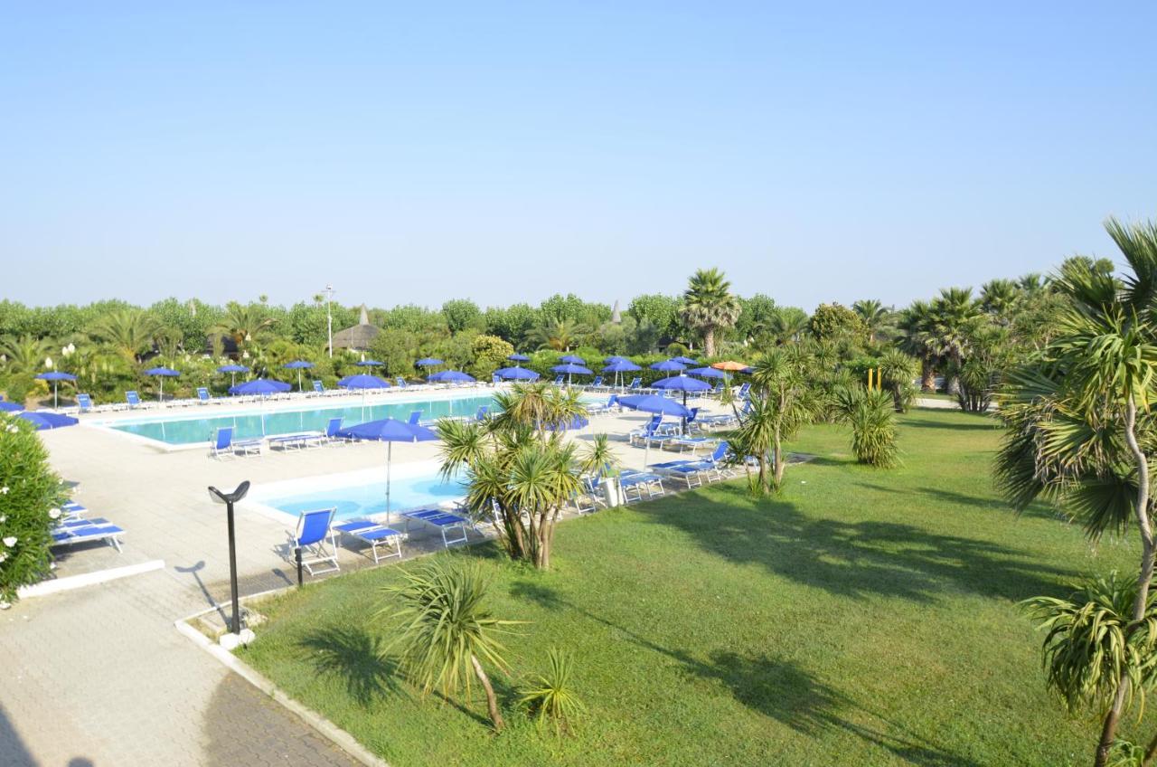 African Beach Hotel-Residence Manfredoine Extérieur photo